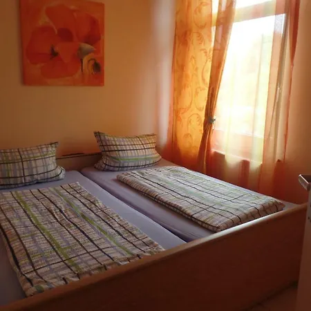 Apartment Ferienwohnung Lilia *